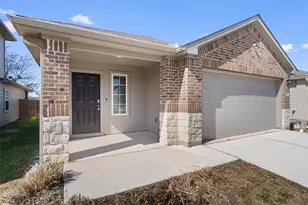 352 Sickle Loop, Uhland, TX 78640 - Photo 4