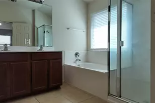 11124 Friendship Dr, Austin, TX 78754 - Photo 14