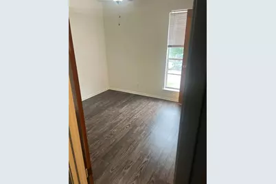 2803 Hemphill Park #B-110, Austin, TX 78705 - Photo 14