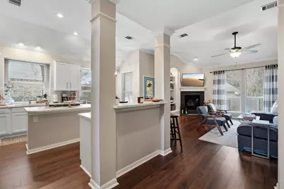 13208 Calf Roping Trail, Austin, TX 78727 - Photo 16