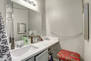 1624 Aquarena Springs Dr, San Marcos, TX 78666 - Photo 10