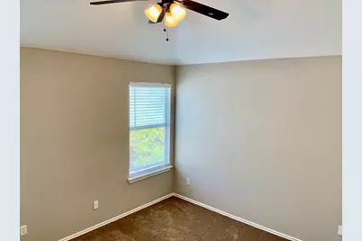 1594 Parkfield Circle, Round Rock, TX 78664 - Photo 10