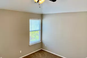1594 Parkfield Cir, Round Rock, TX 78664 - Photo 10
