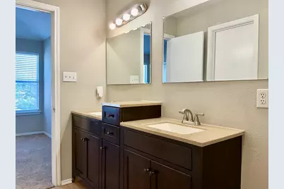 1594 Parkfield Circle, Round Rock, TX 78664 - Photo 12