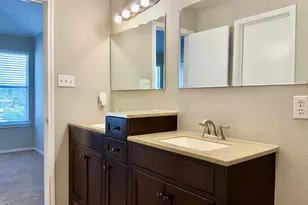 1594 Parkfield Cir, Round Rock, TX 78664 - Photo 12
