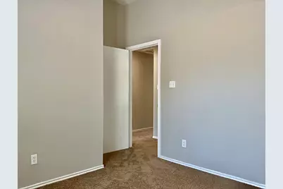 1594 Parkfield Circle, Round Rock, TX 78664 - Photo 14