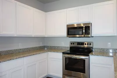 632 Independence Avenue, Liberty Hill, TX 78642 - Photo 6