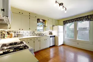 101 Short St, Smithville, TX 78957 - Photo 10