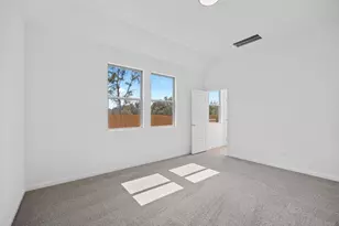 338 Bendecido Loop, Elgin, TX 78621 - Photo 14