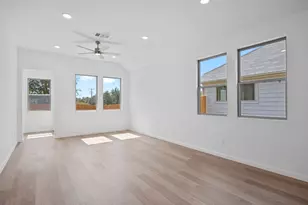 338 Bendecido Loop, Elgin, TX 78621 - Photo 4