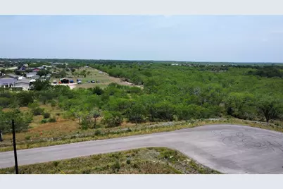 125 Eloise Court, Lockhart, TX 78644 - Photo 10