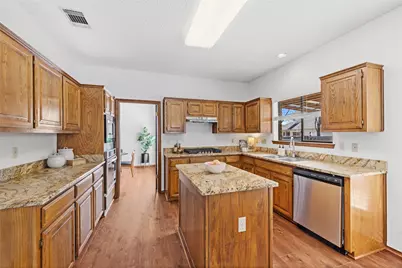 401 Hickory Ridge Trail, Pflugerville, TX 78660 - Photo 8