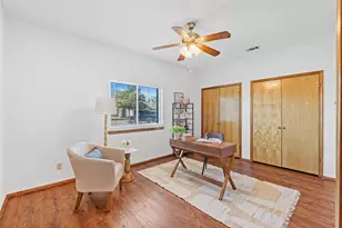 401 Hickory Ridge Trail, Pflugerville, TX 78660 - Photo 12