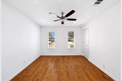 407 Magnolia Street, Bastrop, TX 78602 - Photo 12