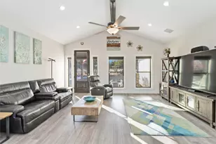 310 Lets Roll Dr, Fischer, TX 78623 - Photo 8