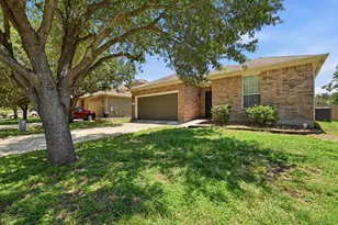 243 Marquitos Dr, Kyle, TX 78640 - Photo 2