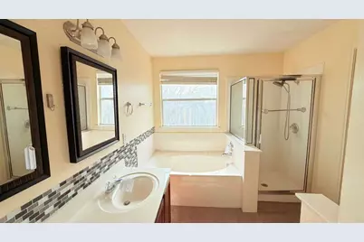 168 Lake Washington Drive, Kyle, TX 78640 - Photo 10