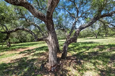 W8004 Lachite Drive, Horseshoe Bay, TX 78657 - Photo 20