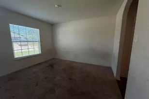 124 Niven Path, Jarrell, TX 76537 - Photo 2
