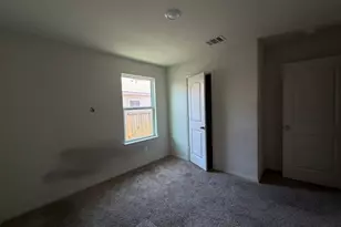 124 Niven Path, Jarrell, TX 76537 - Photo 12
