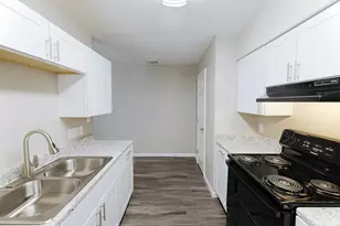 8100 N Mopac Expy, Austin, TX 78759 - Photo 12