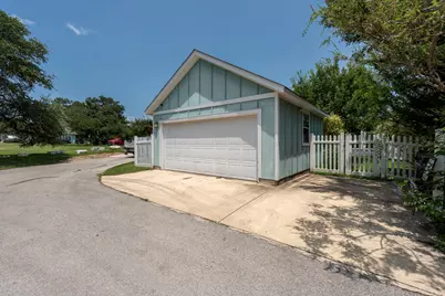 423 Wetzel, Kyle, TX 78640 - Photo 6