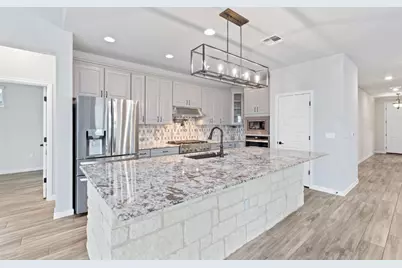 8316 Looksee Lane, Austin, TX 78744 - Photo 16