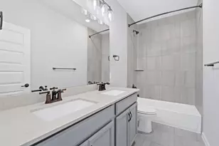 8316 Looksee Ln, Austin, TX 78744 - Photo 32