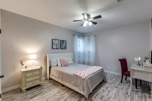 6 Stillmeadow Ct, The Hills, TX 78738 - Photo 18