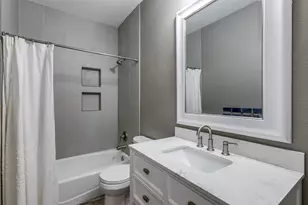 6 Stillmeadow Ct, The Hills, TX 78738 - Photo 20