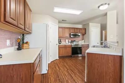 906 Brook Meadow Cove, Georgetown, TX 78626 - Photo 14