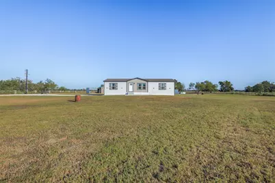 5238 County Road 353, Gause, TX 77857 - Photo 6
