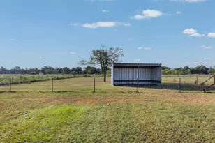 5238 Co Rd 353, Gause, TX 77857 - Photo 32
