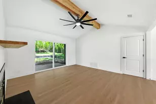8520 Bradford Dr, Austin, TX 78758 - Photo 10