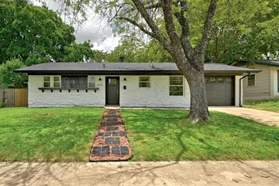 8520 Bradford Drive, Austin, TX 78758 - Photo 2