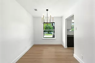 8520 Bradford Dr, Austin, TX 78758 - Photo 12