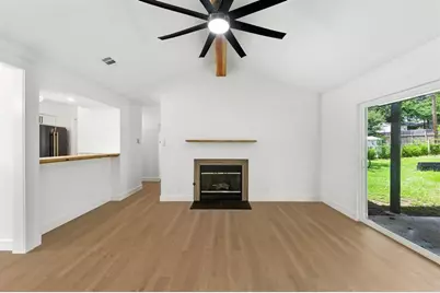 8520 Bradford Drive, Austin, TX 78758 - Photo 8