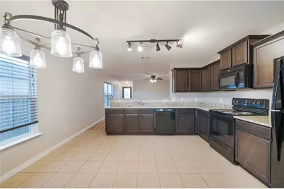 112 Millers Loop, Jarrell, TX 76537 - Photo 10