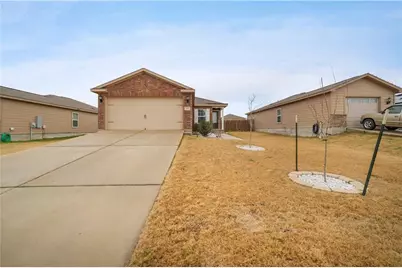 112 Millers Loop, Jarrell, TX 76537 - Photo 2