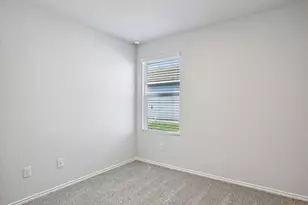 124 Dagney Ct, Jarrell, TX 76537 - Photo 22