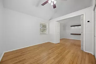 1110 W 22nd St, Austin, TX 78705 - Photo 22