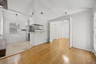 1110 W 22nd St, Austin, TX 78705 - Photo 12