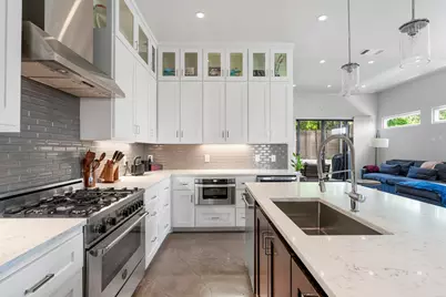 2103 Greenwood Avenue #Building 1, Unit B, Austin, TX 78723 - Photo 12