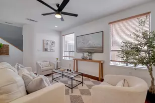 611 E 45th St, Austin, TX 78751 - Photo 4