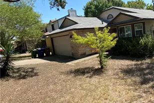 11915 Rosethorn Dr, Austin, TX 78758 - Photo 2