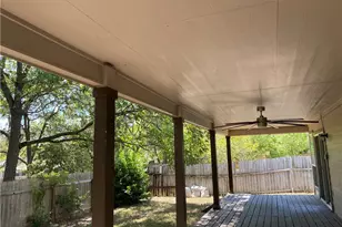 11915 Rosethorn Dr, Austin, TX 78758 - Photo 18
