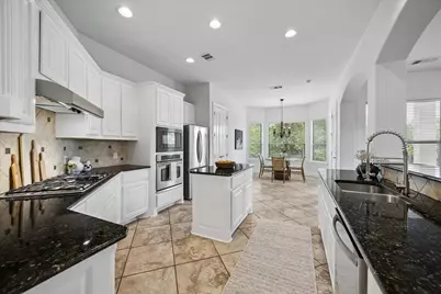 11600 Hunters Green Trail, Austin, TX 78732 - Photo 8