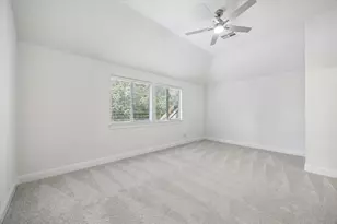 11600 Hunters Green Trail, Austin, TX 78732 - Photo 22