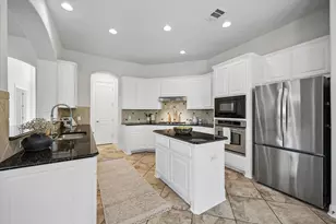 11600 Hunters Green Trail, Austin, TX 78732 - Photo 10