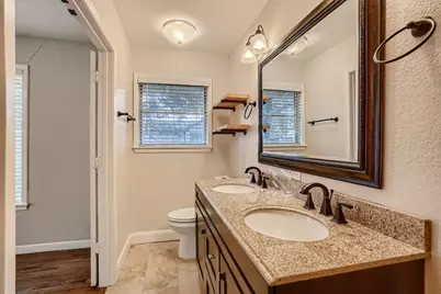210 College Street, Round Rock, TX 78664 - Photo 16